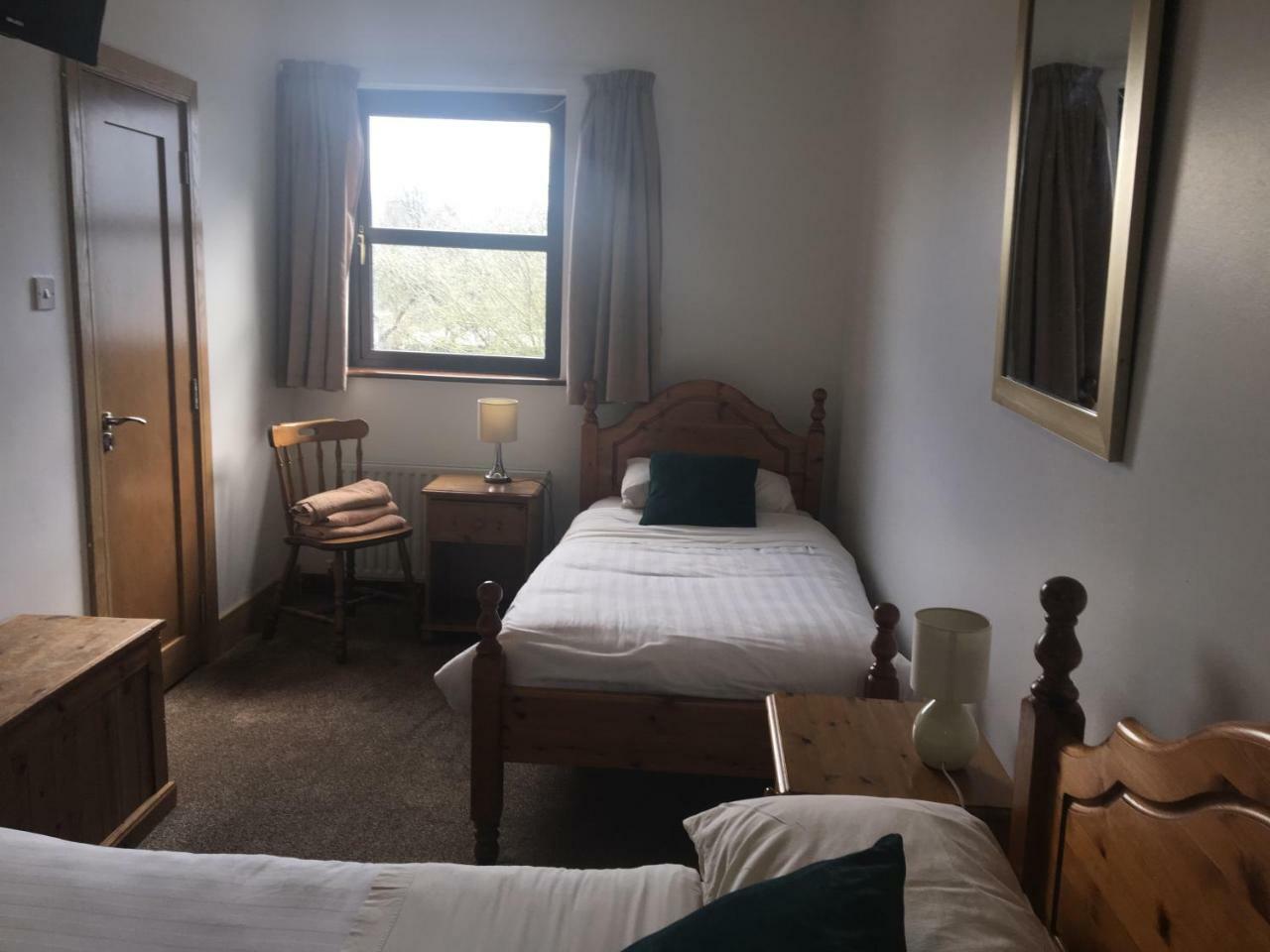 Dalys Accommodation Kilkenny Exterior photo